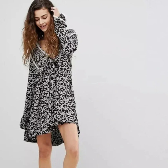 Free People Like You Best Mini Dress  In Black Floral Combo Size Small - Picture 14 of 14